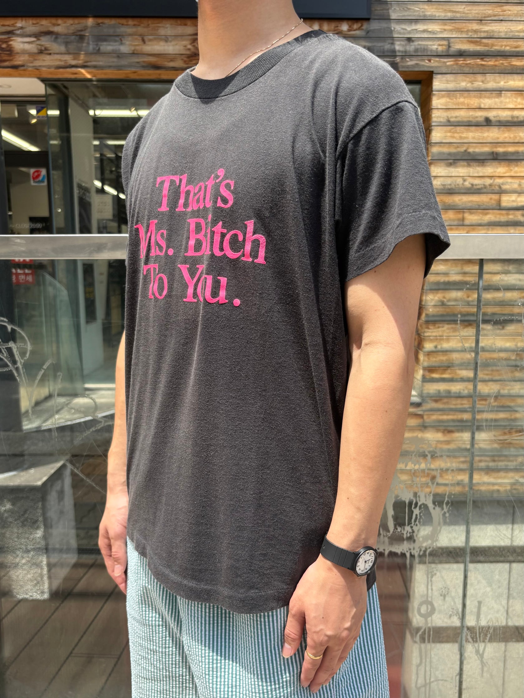 90's 「that's Ms.Bitch To You」グラフィックTシャツ