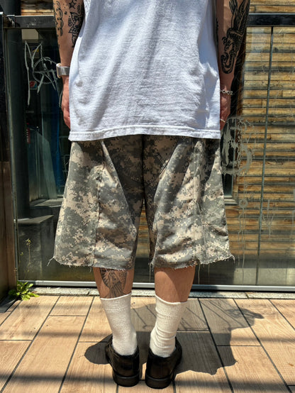 REMAKE  ARMY DOUBLE KNEE SHORTS