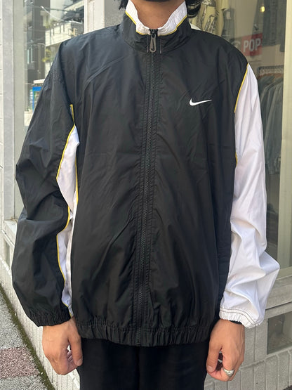 90's NIKE ナイロンジャケット