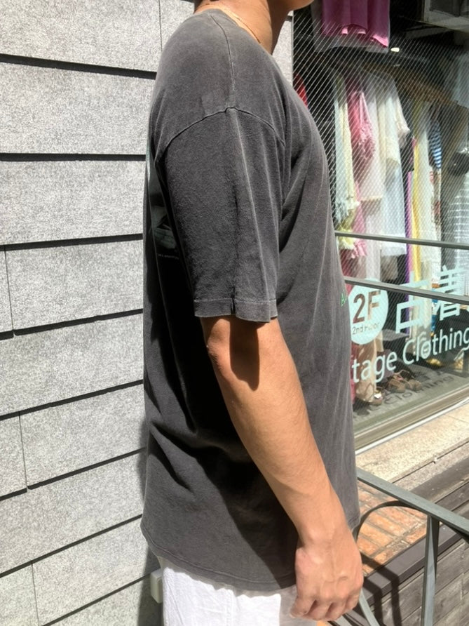 90's BYE DYE「ALIENATED」USA製 グラフィックTシャツ