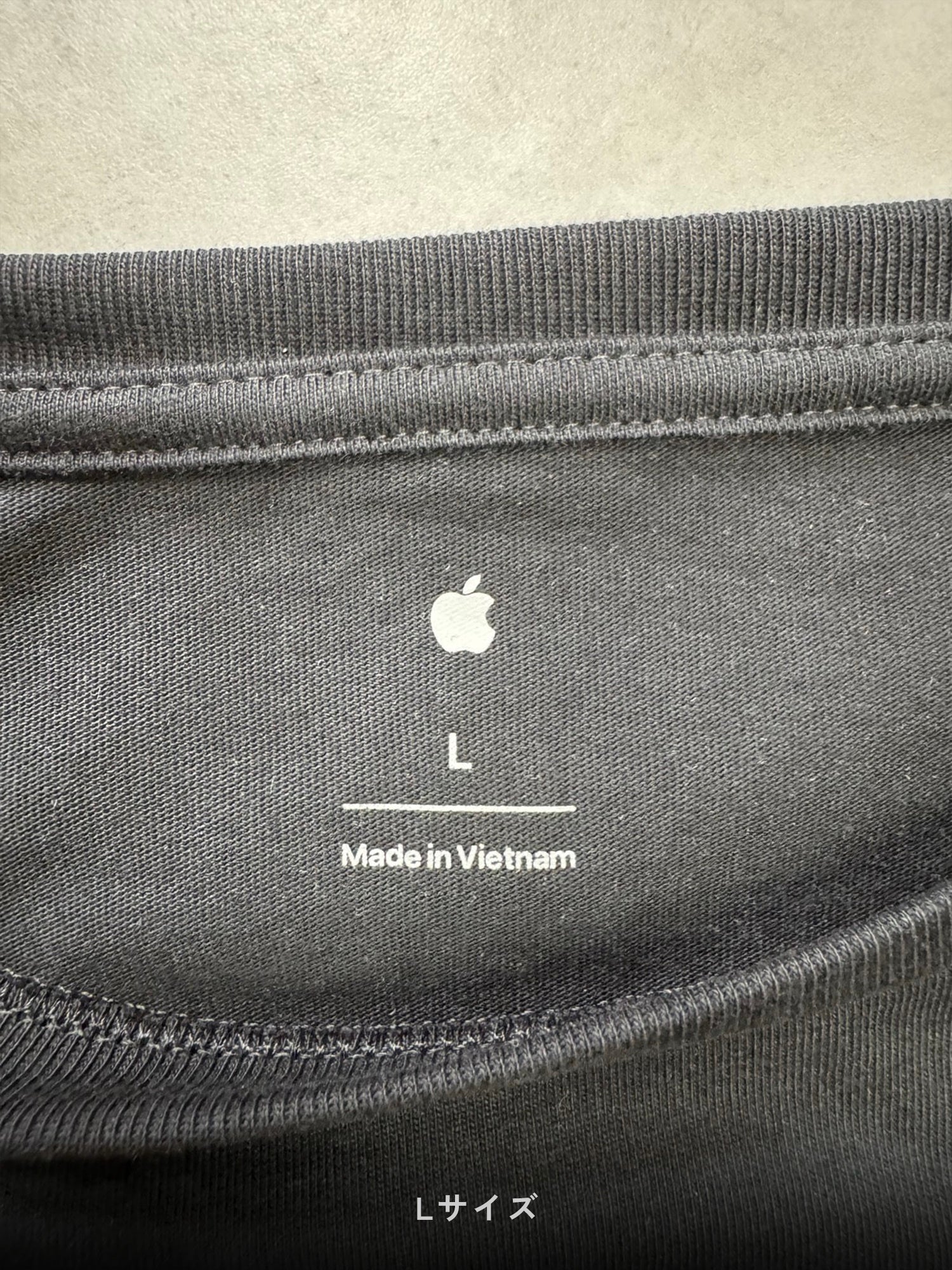 Apple「アメリカアップルパーク限定」公式Tシャツ