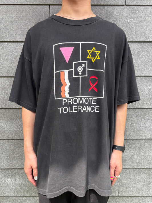 90's「PROMOTETOLERANCE」USA製 メッセージTシャツ
