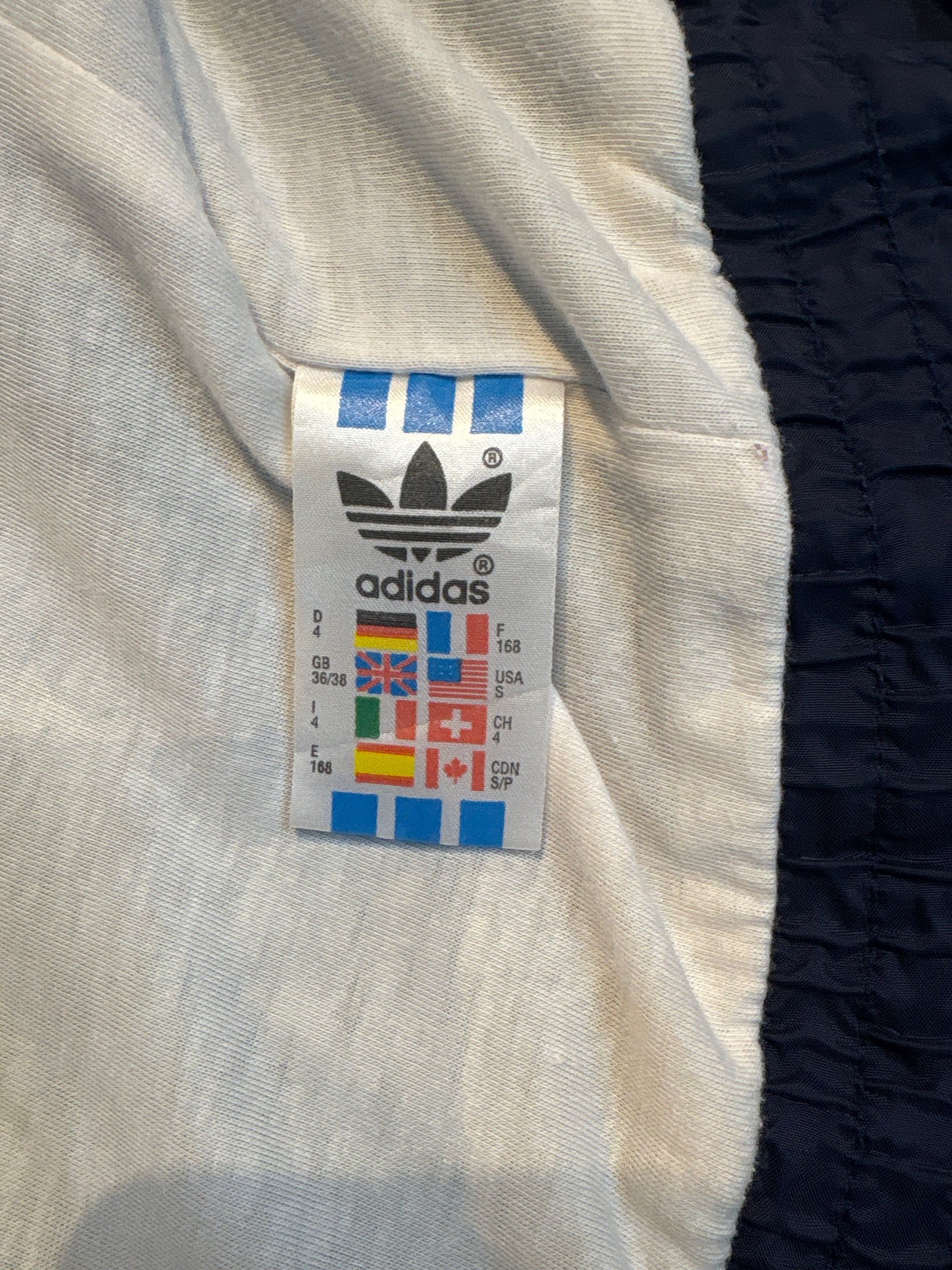 90's「adidas」ナイロンジャケット