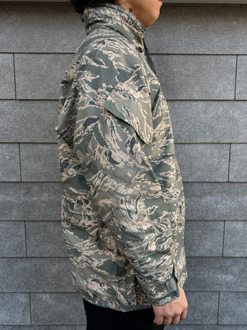 00'S U.S.AIR FORCE APECS「ABU」デジタルタイガーカモ GORE-TEXパーカー