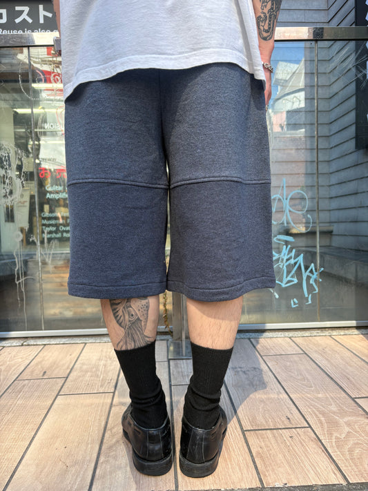 REMAKE  SWEATS DOUBLE KNEE SHORTS