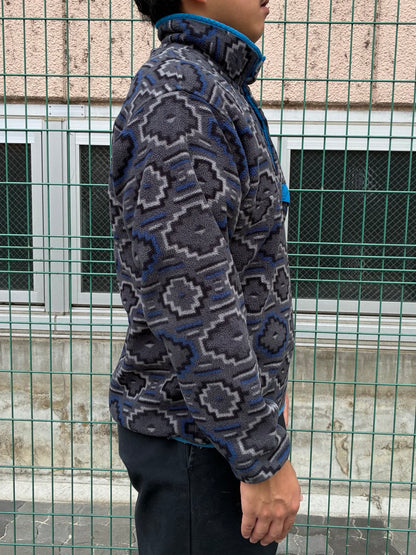 10's PATAGONIA Synchilla Snap-T「ヤナバ柄」フリースプルオーバー