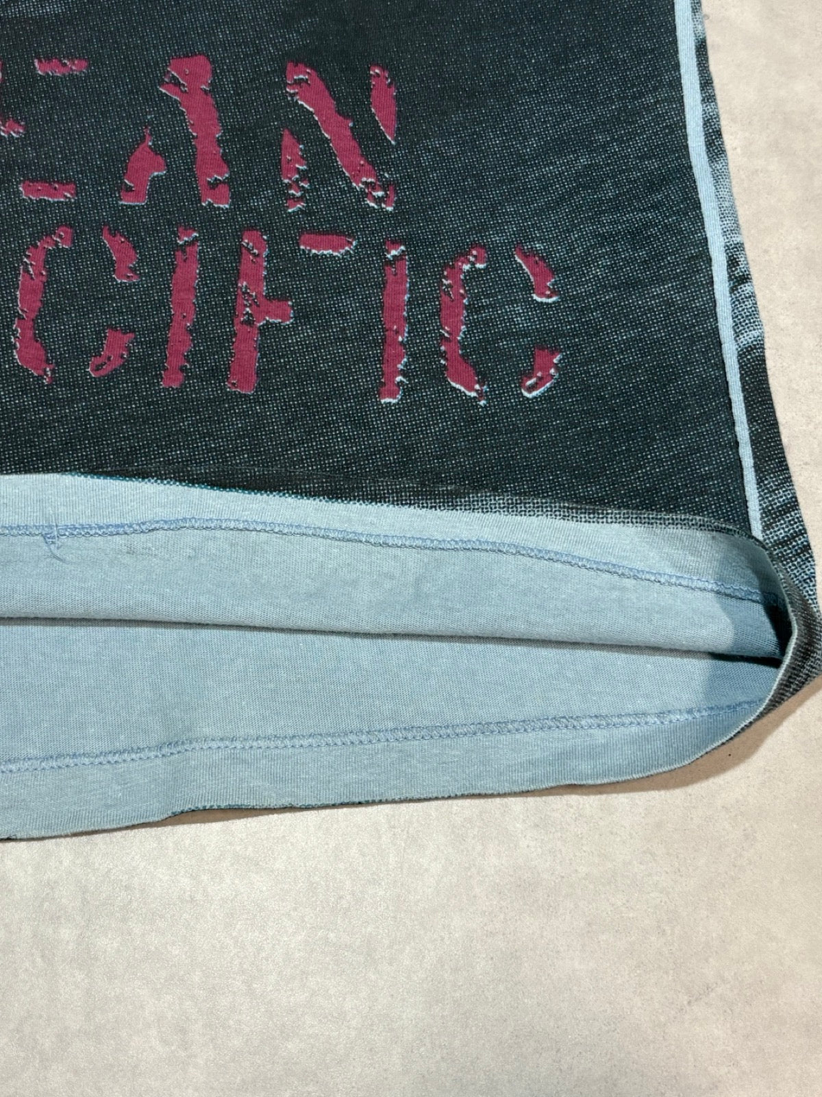 90's OCEAN PACIFIC「総柄」USA製 サーフTシャツ