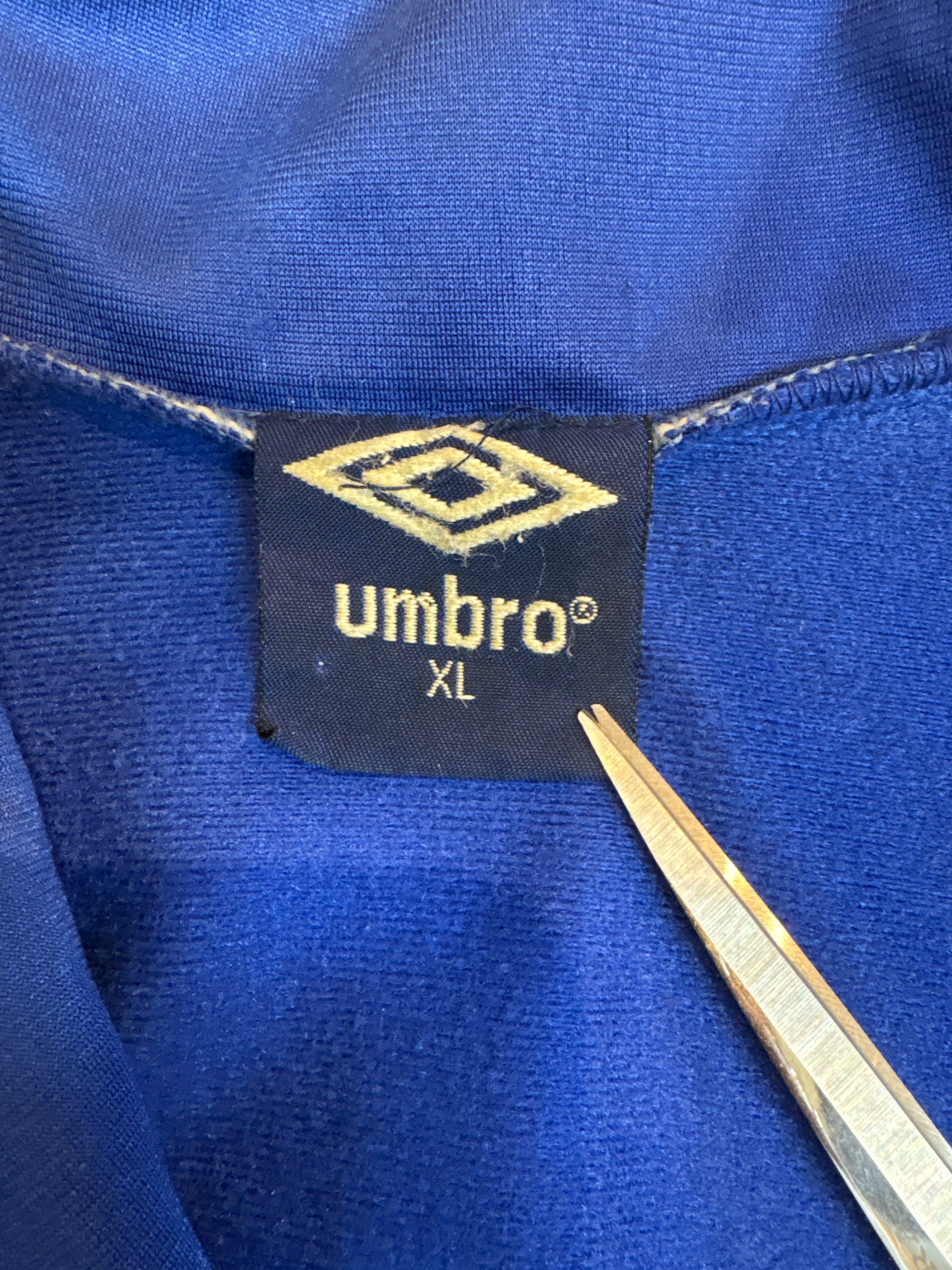 90’s「UMBRO」トラックジャケット