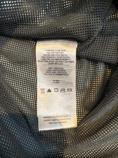 00's「Mountain Hardwear」ナイロパーカー