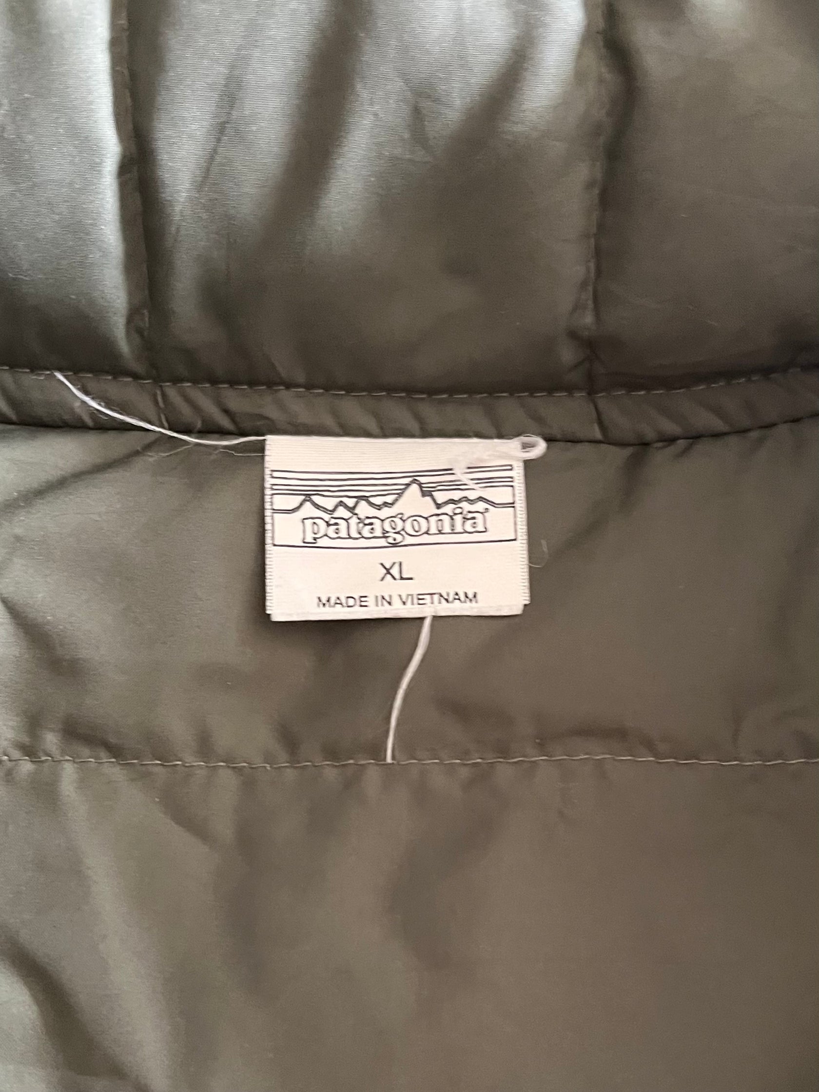 10's「Patagonia」バイカラー  ダウンベスト　