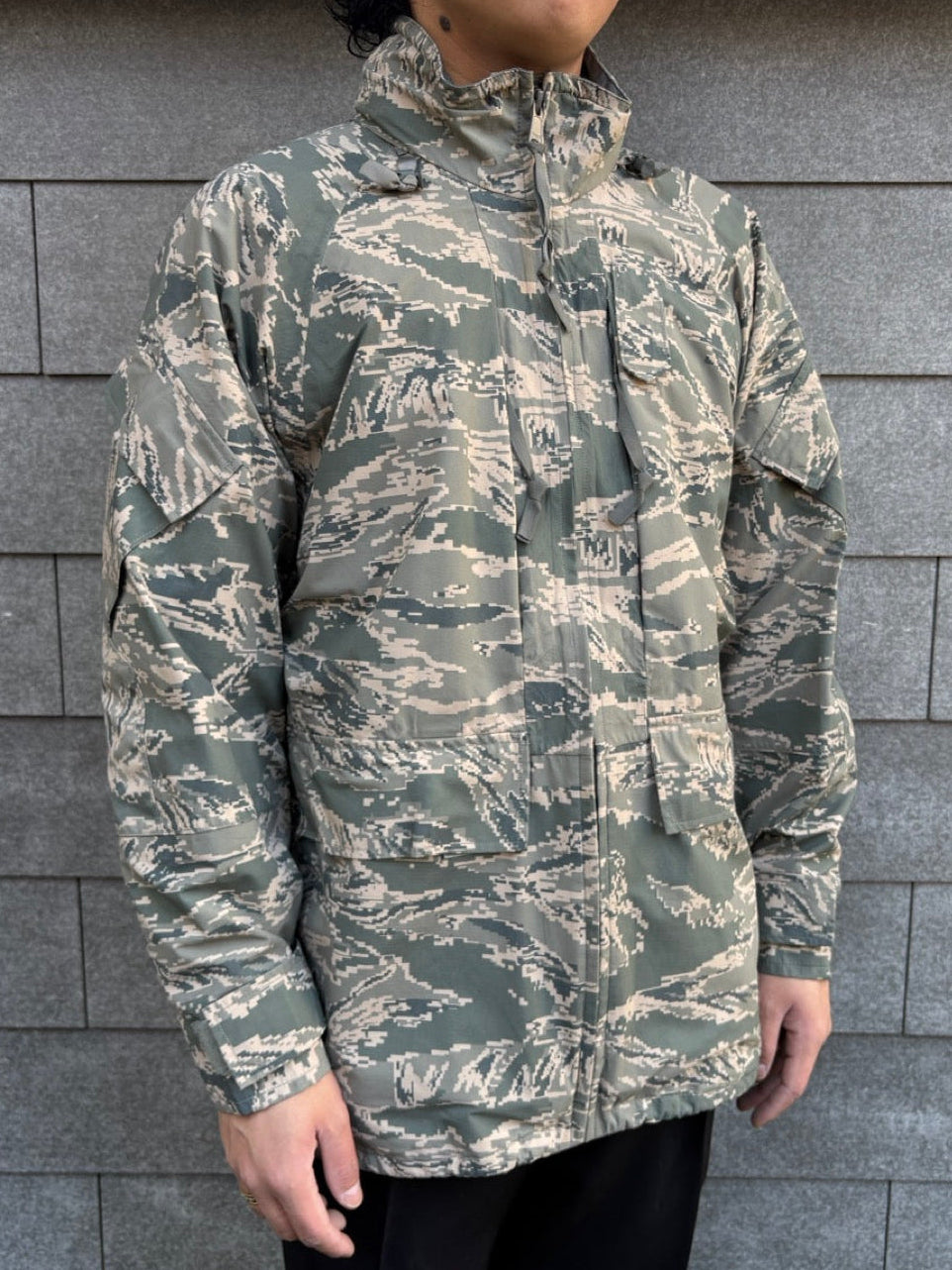 00'S U.S.AIR FORCE APECS「ABU」デジタルタイガーカモ GORE-TEXパーカー