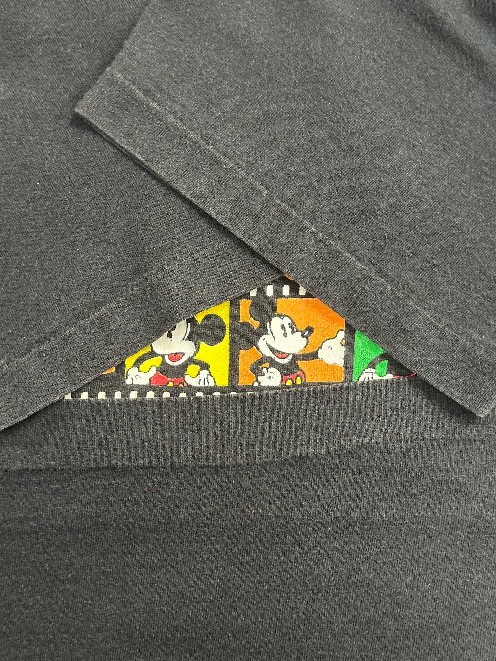 90's MICKEY「MICKEY ON FILM」キャラクターTシャツ