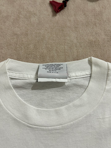 90's「Hugs & Kisses」グラフィックTシャツ