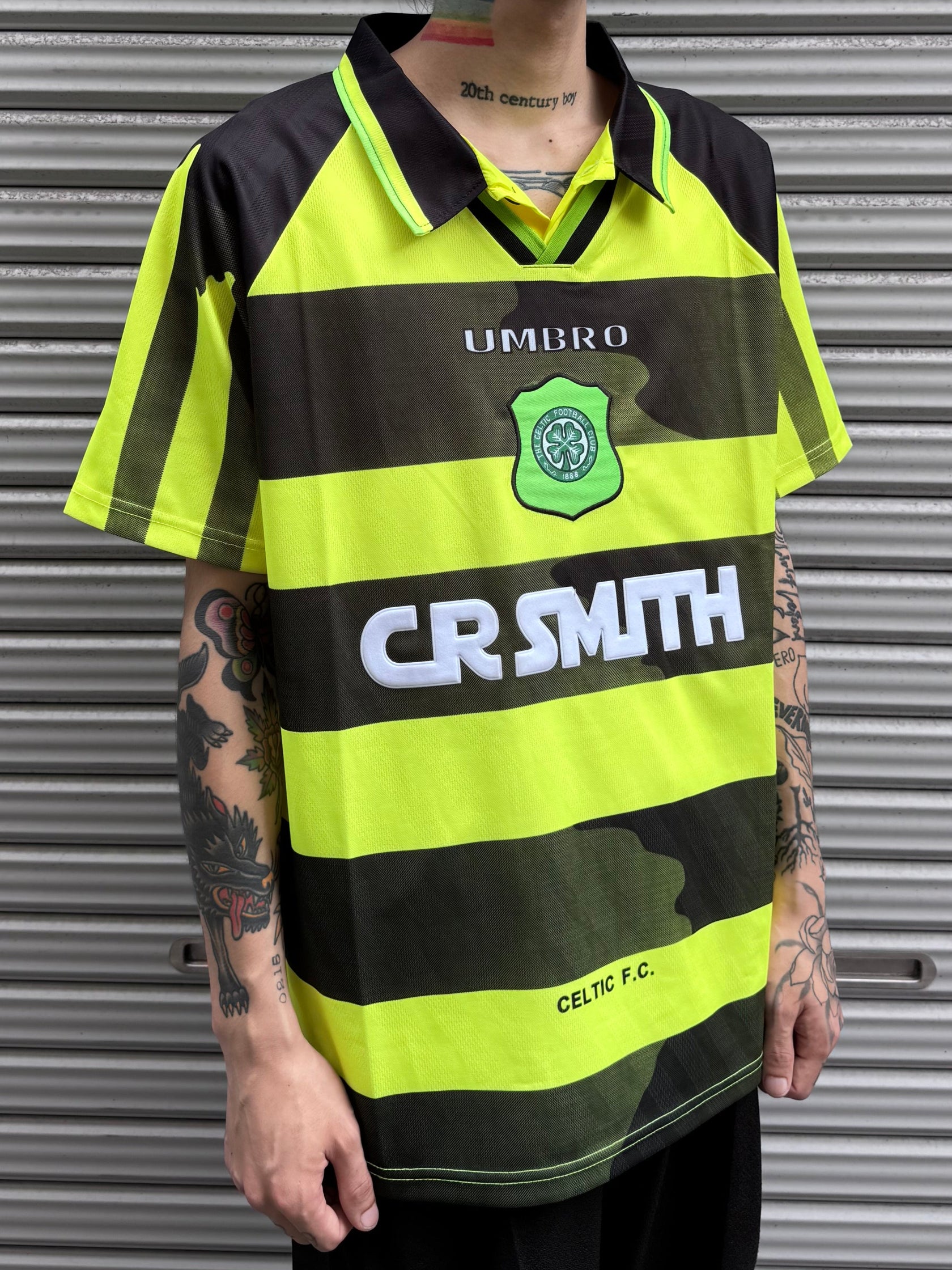 90's UMBRO 「CELTIC F.C.」サッカーシャツ
