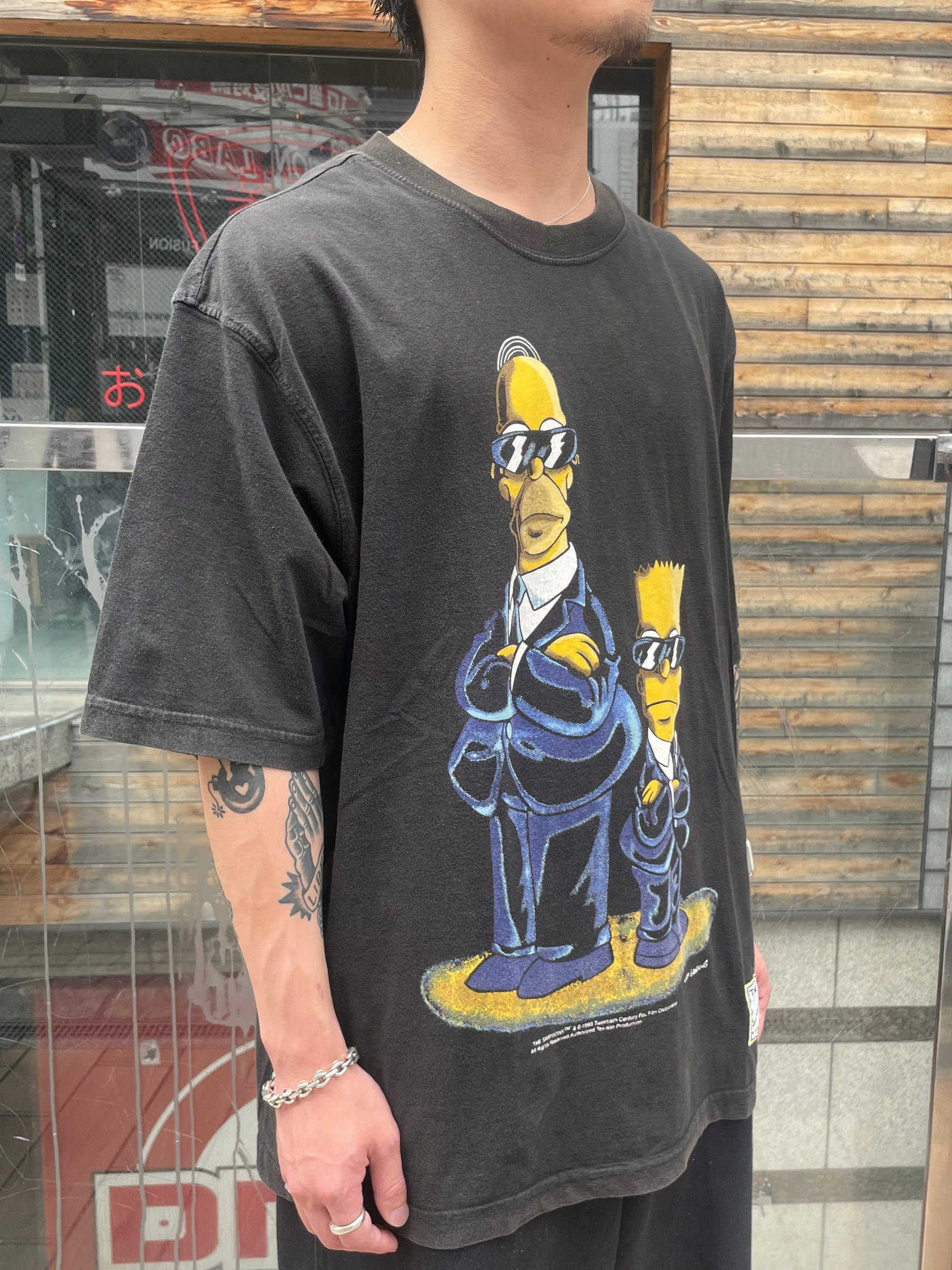 90's THE SIMPSONS「スーツ姿 ホーマー＆バート」 キャラクターTシャツ