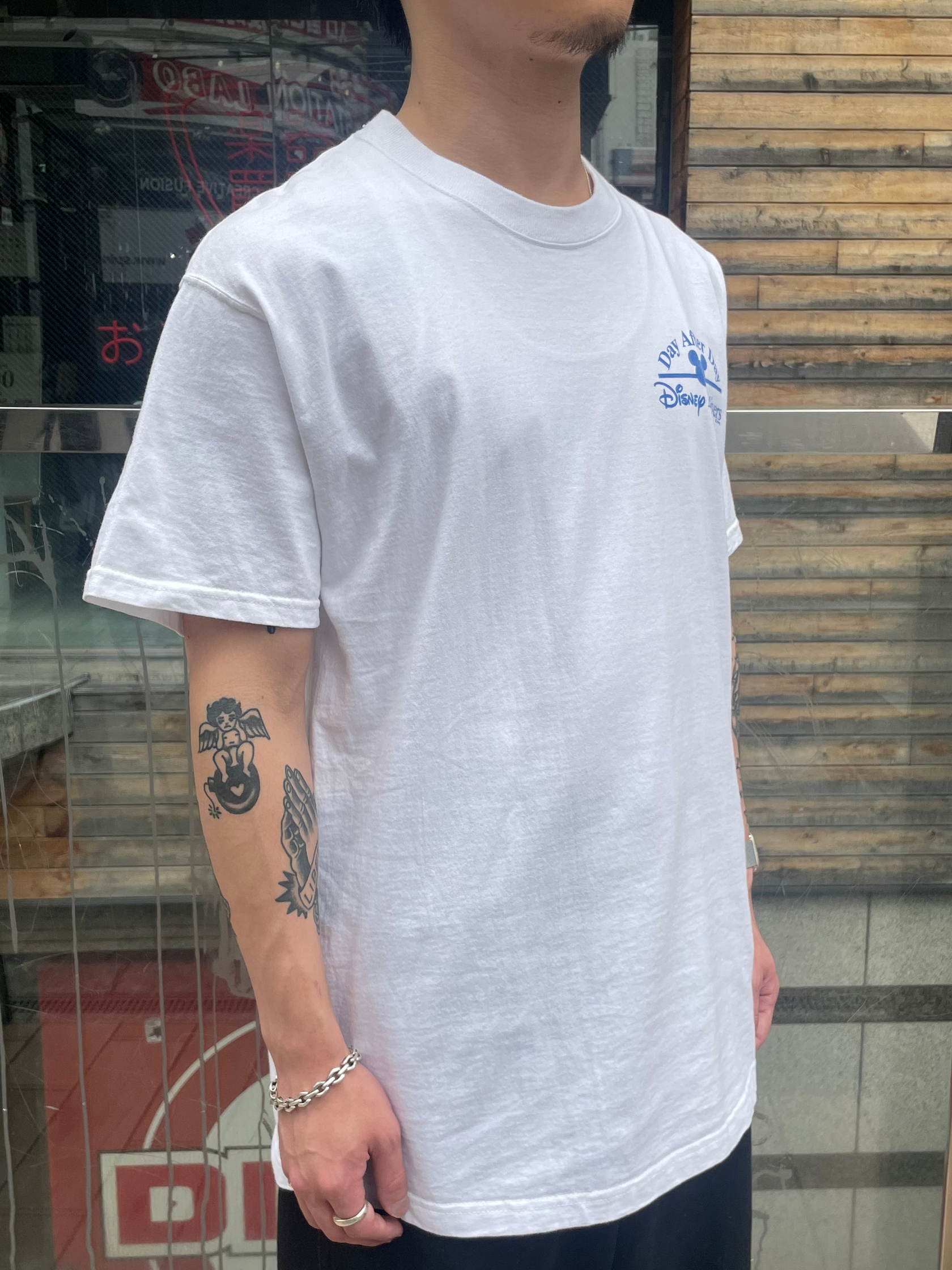 00's DISNEY 「Day After Day Disney Delivers」プロモーションTシャツ