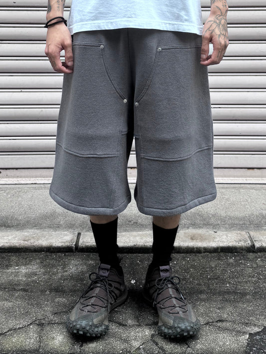 REMAKE  SWEATS DOUBLE KNEE SHORTS