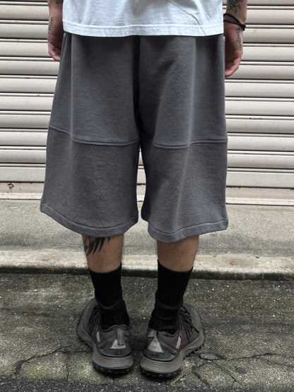 REMAKE  SWEATS DOUBLE KNEE SHORTS