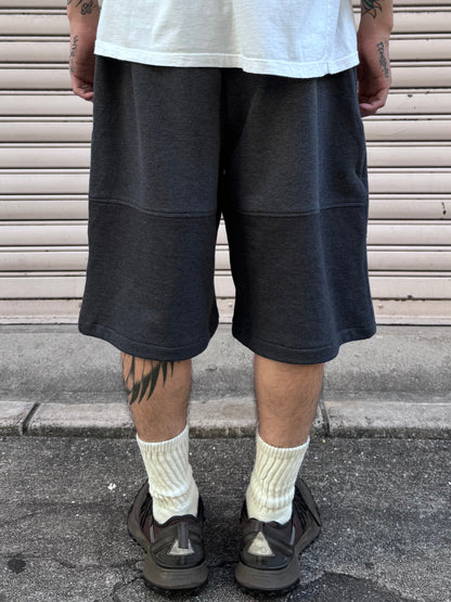 REMAKE  SWEATS DOUBLE KNEE SHORTS