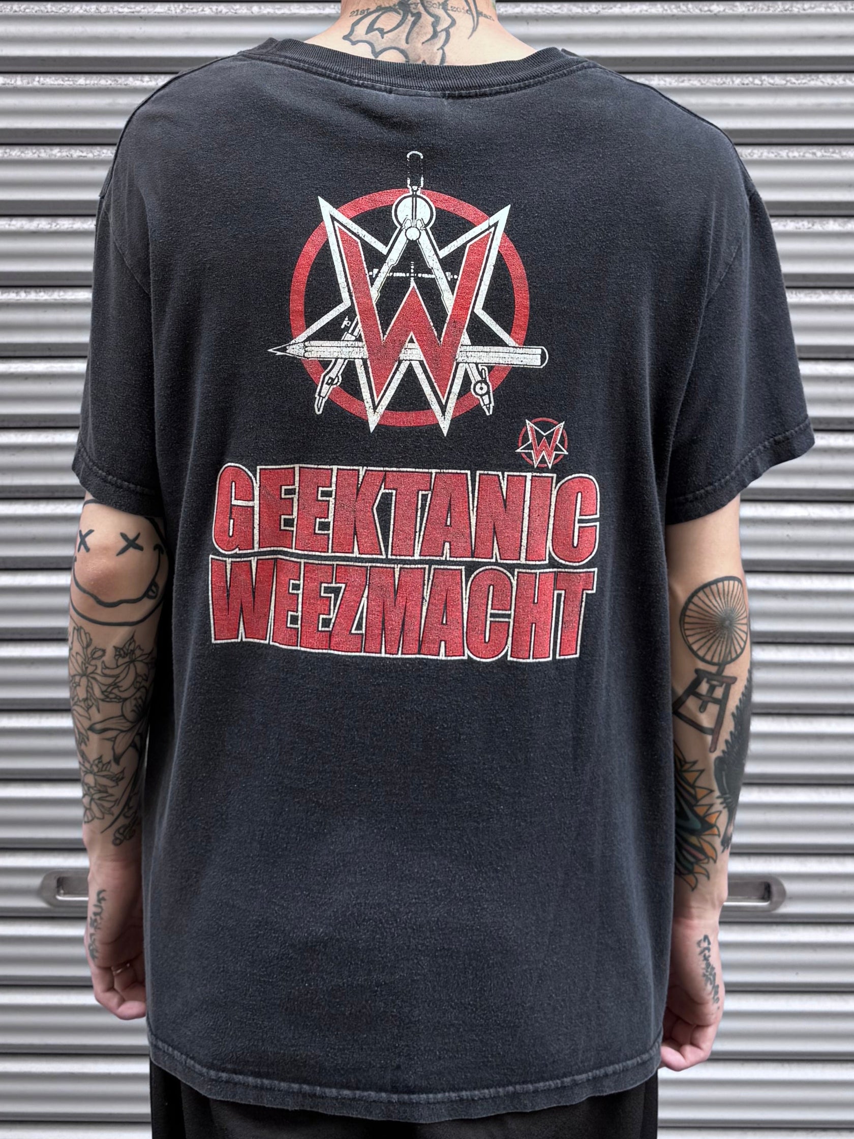 00’s Weezer 「GEEKTANIC / WEEZMACHT」バンドTシャツ