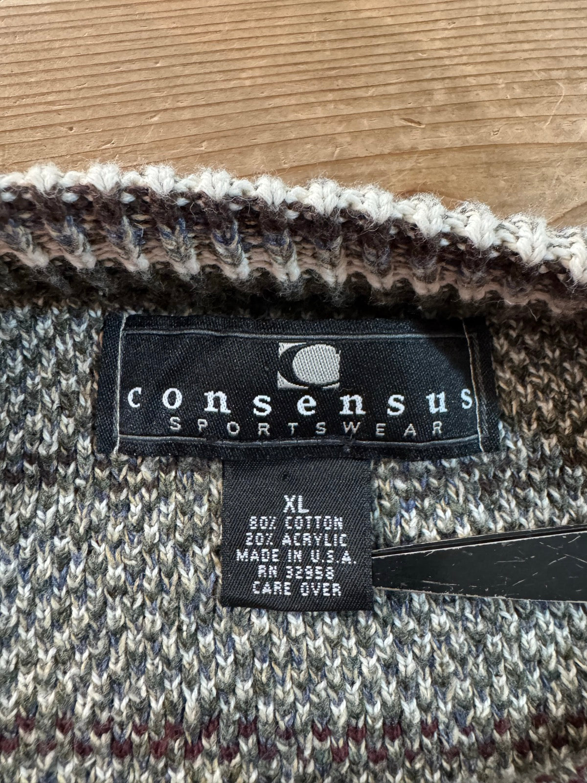 90's CONSENSUS USA製 ニットセーター