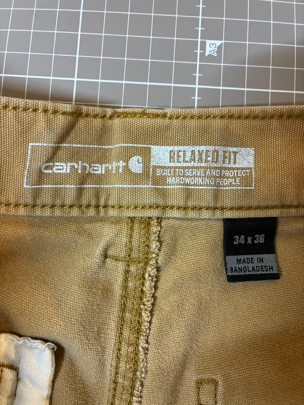 Carhartt「DOUBLE NKEE」ダックパンツ