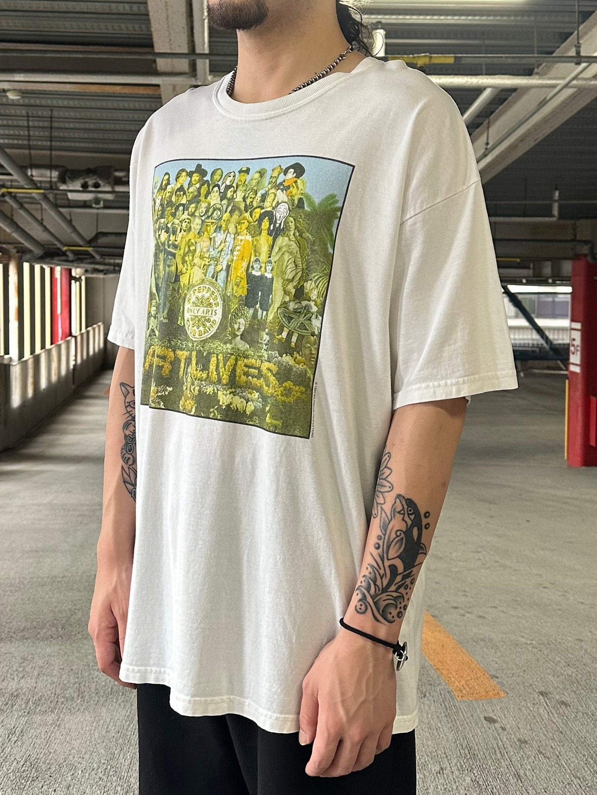 90's THE BEATLES 「SGT」パロディーアートＴシャツ