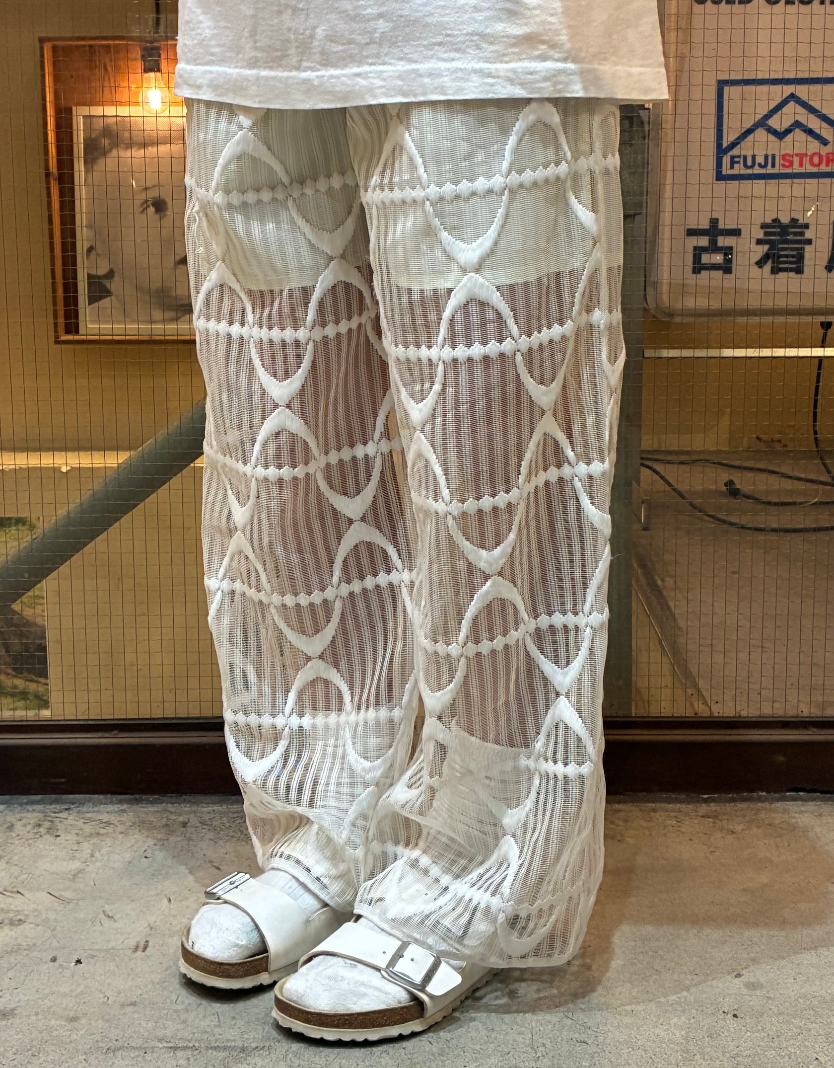 REMAKE LACE PANTS