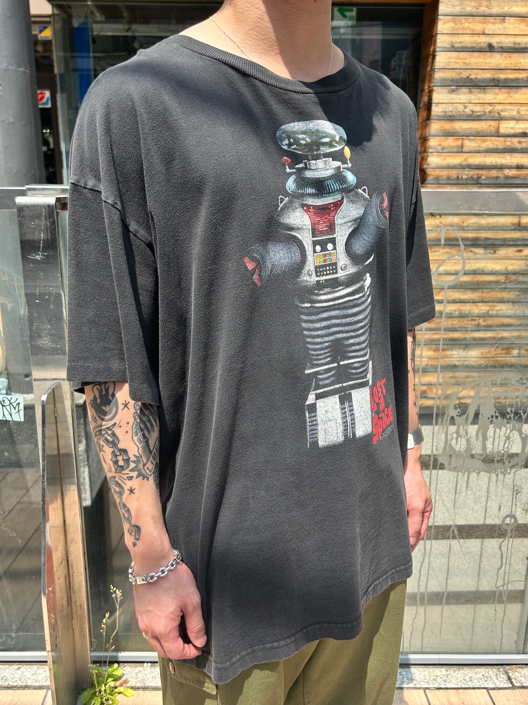 90's「LOST IN SPACE  B9 Robot」ムービー Tシャツ