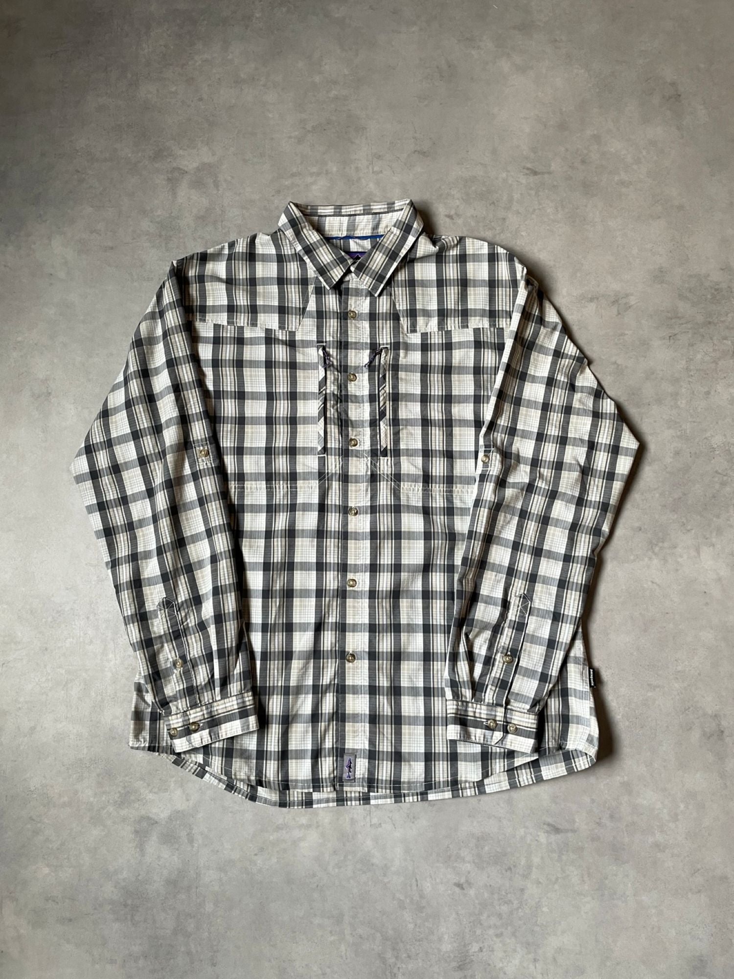 PATAGONIA 「LONG-SLEEVED SUN STRETCH SHIRT」フィッシングシャツ