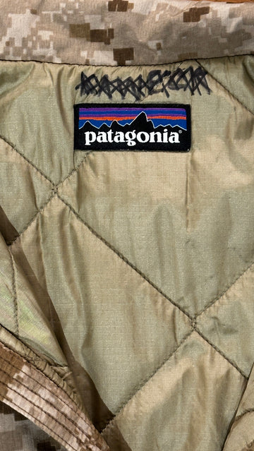 00's PATAGONIA "MARS PCU Level3A-1
Alpha Jacket」ナイロンジャケット