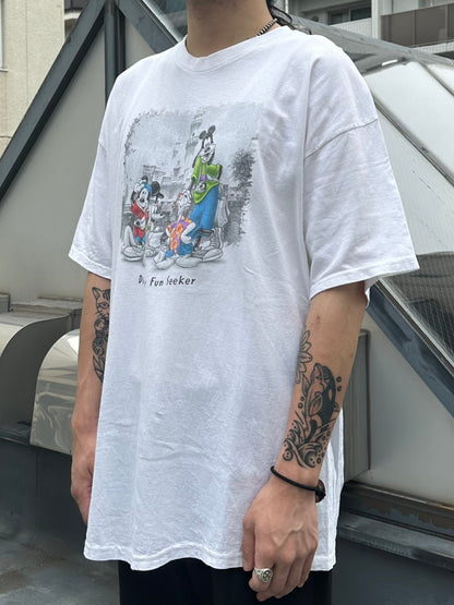 00'ｓ DISNEY 「FAN SEEKEY」 USA製 キャラクターTシャツ