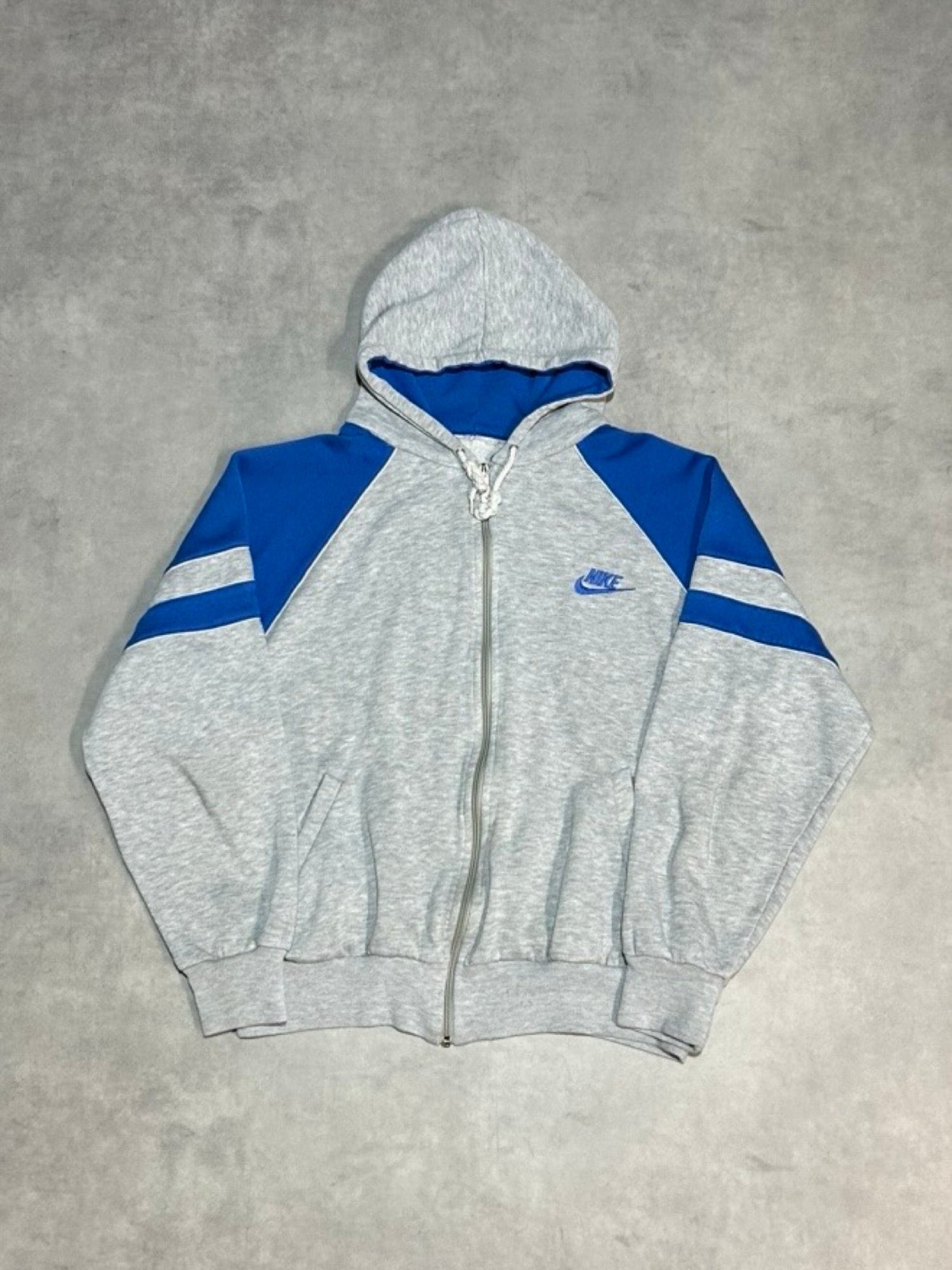 NIKE – FUJI STORE