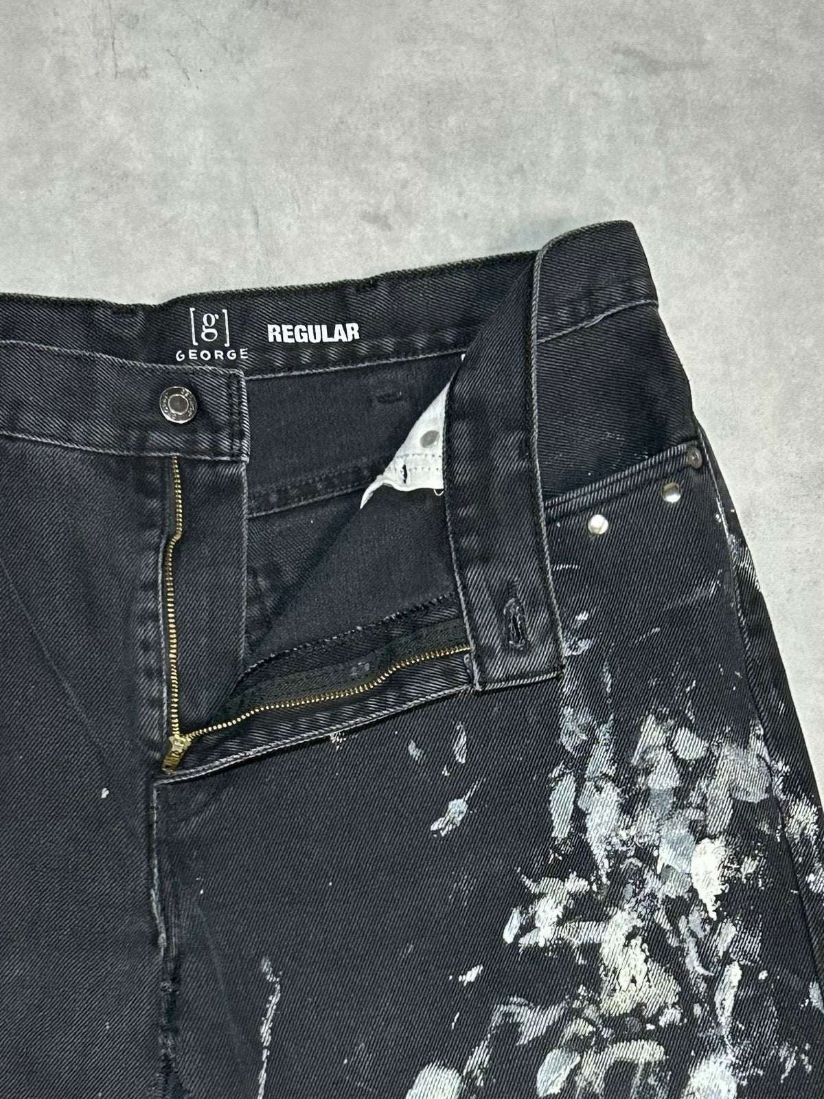 REMAKE PAINTED DENIM SHORTS