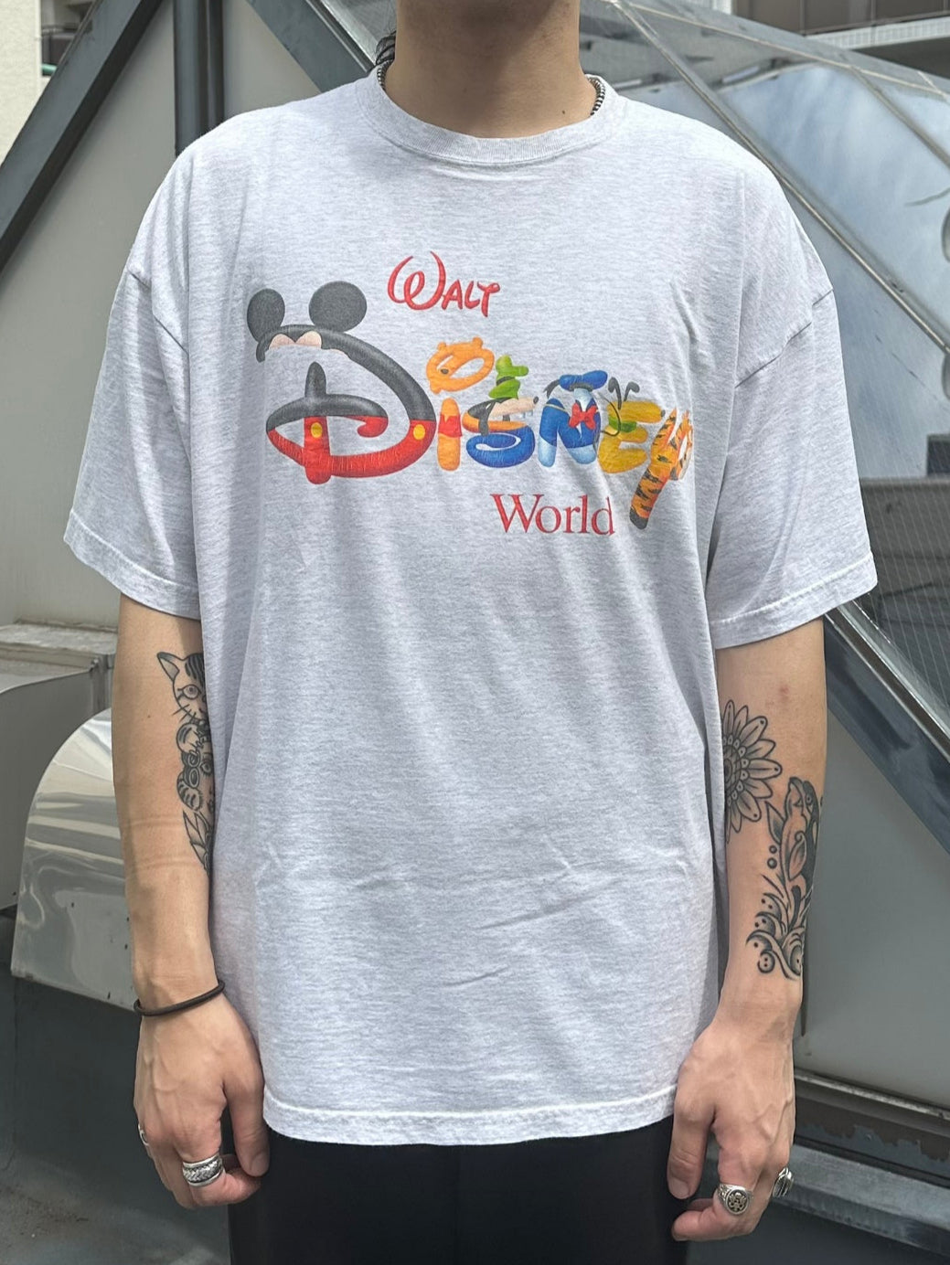 90's WALT DISNEY WORLD キャラクターTシャツ