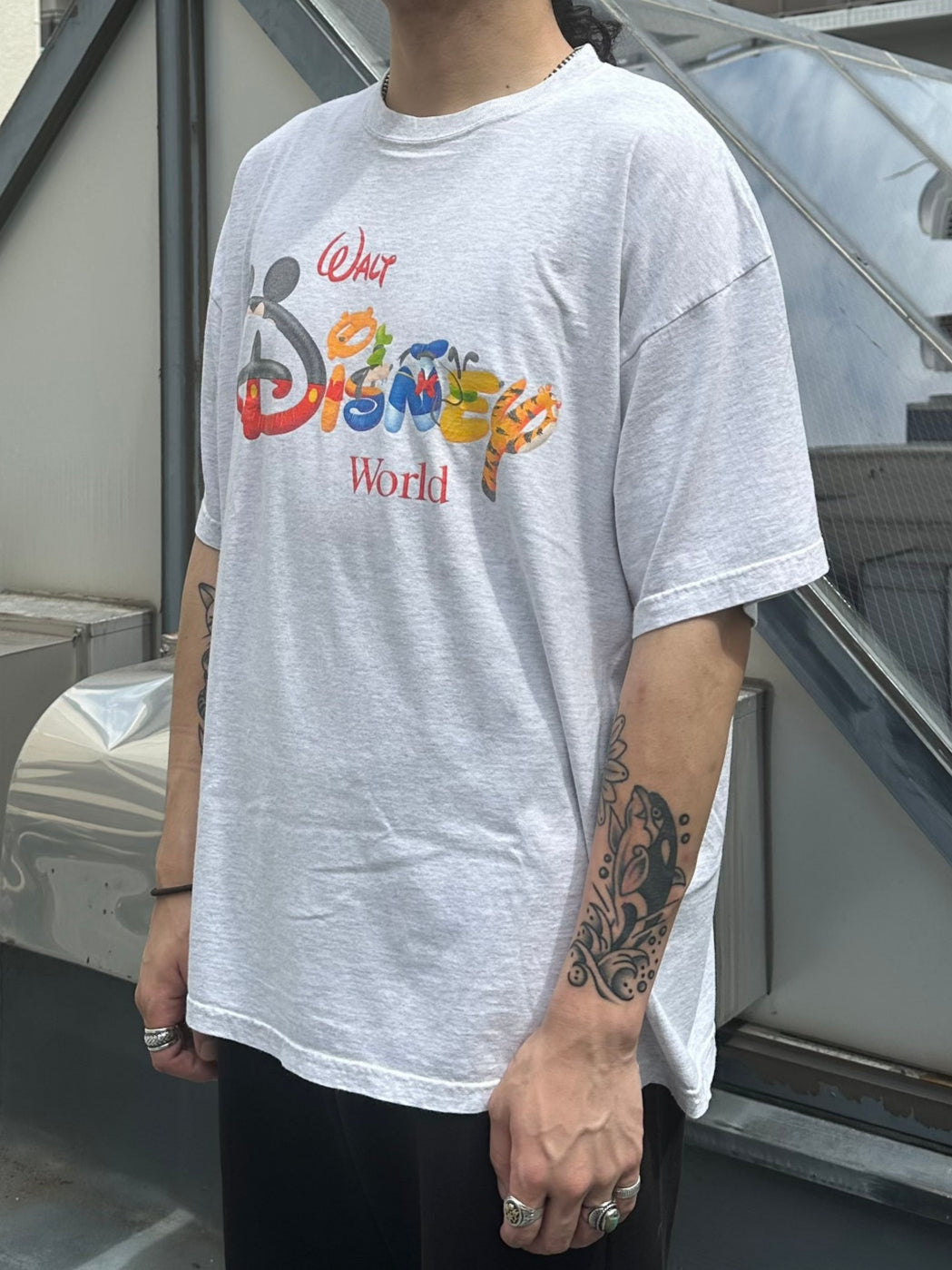 90's WALT DISNEY WORLD キャラクターTシャツ