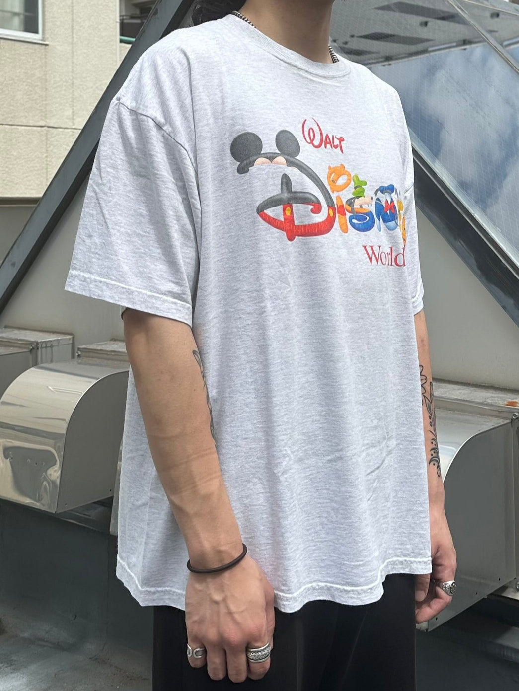 90's WALT DISNEY WORLD キャラクターTシャツ