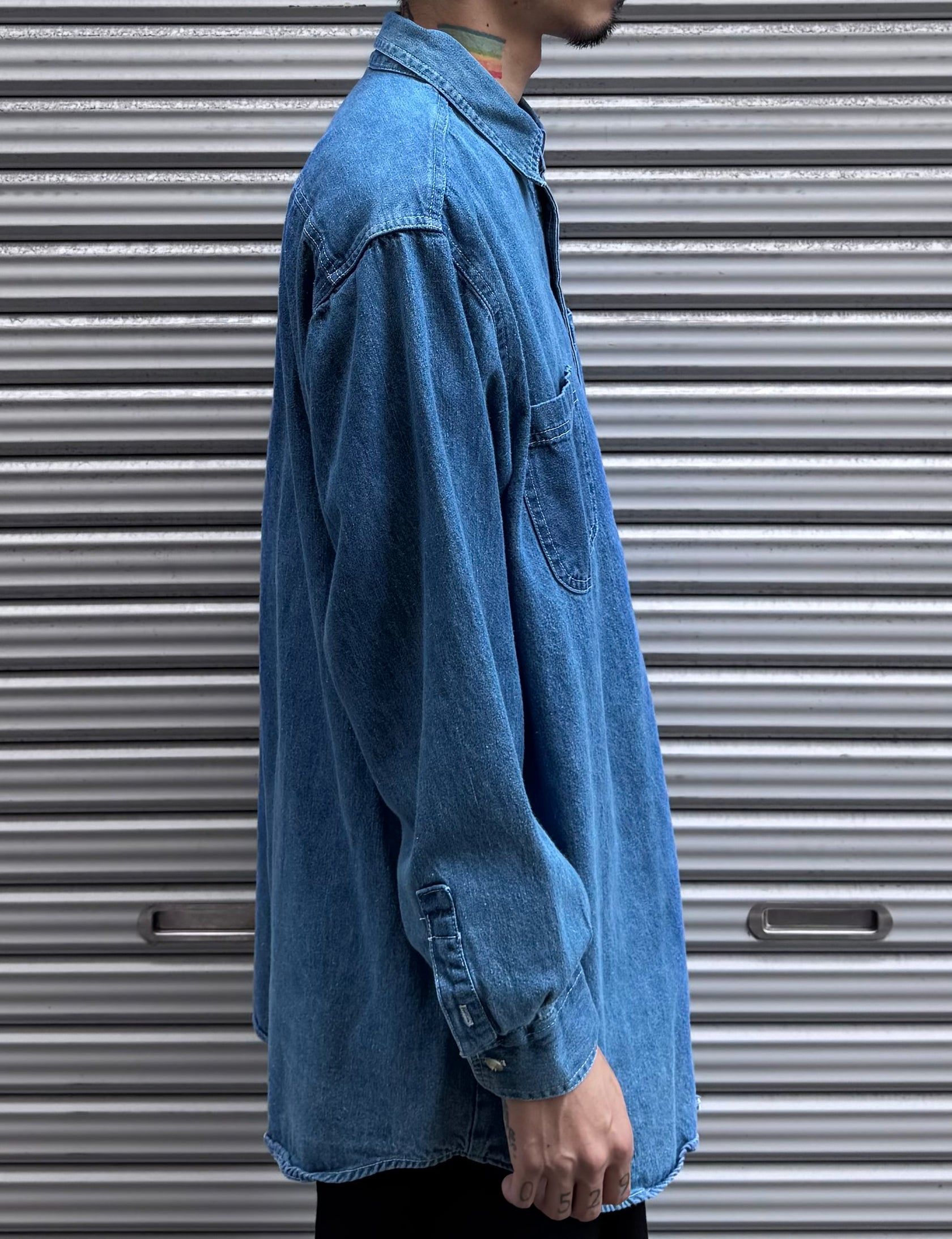 90’s MARLBORO USA製　デニムシャツ