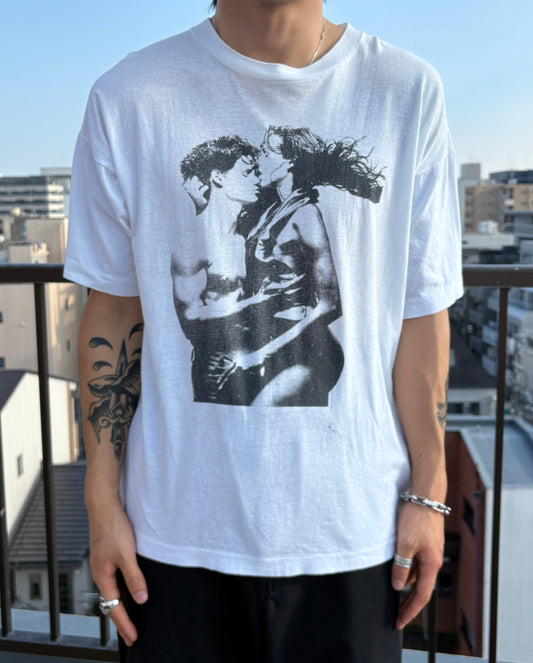 90's「Black＆White Lovers」グラフィックTシャツ