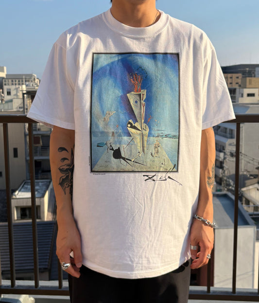 90's「Dali Apparatus and Hand」アートTシャツ