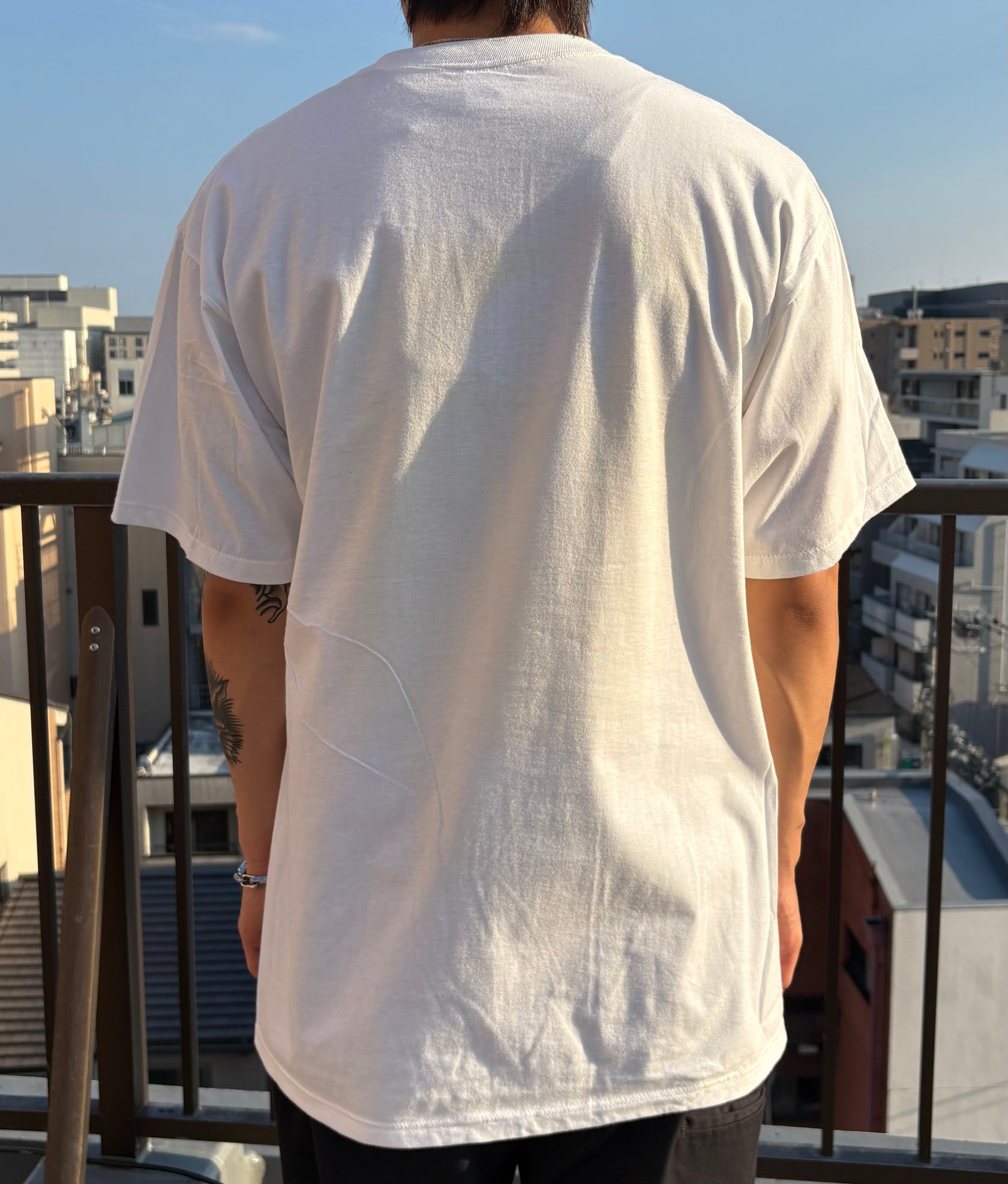 90's「Dali Apparatus and Hand」アートTシャツ