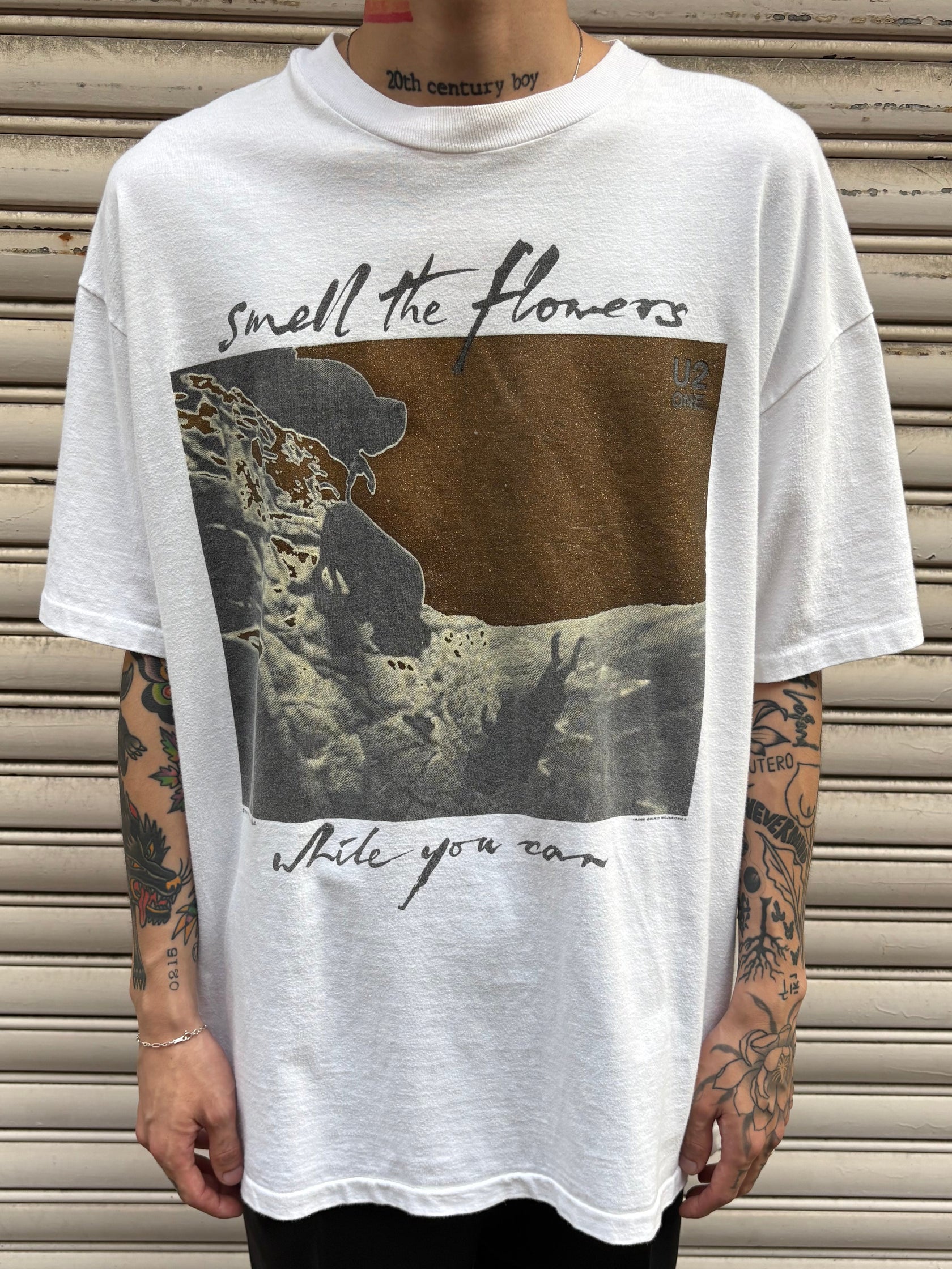 90’s～00’s U2 「One ×Smell the Flowers」バンドTシャツ
