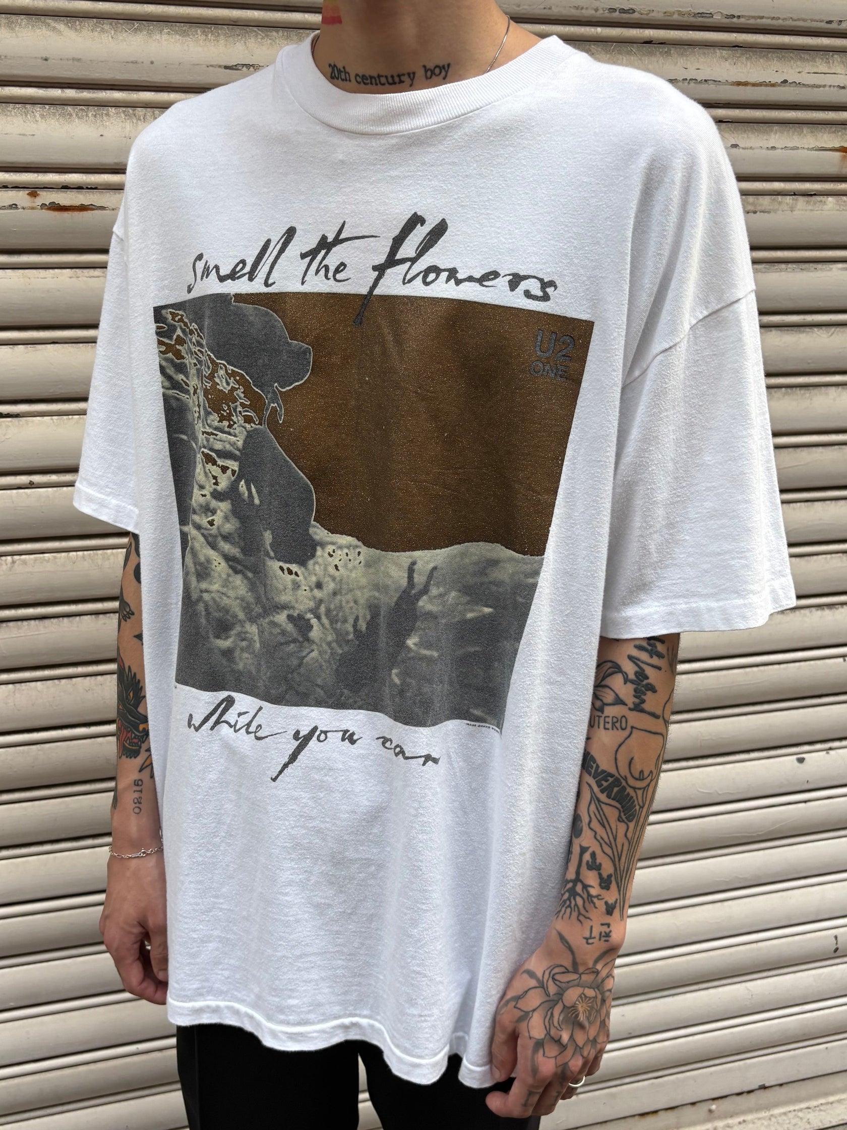 90’s～00’s U2 「One ×Smell the Flowers」バンドTシャツ
