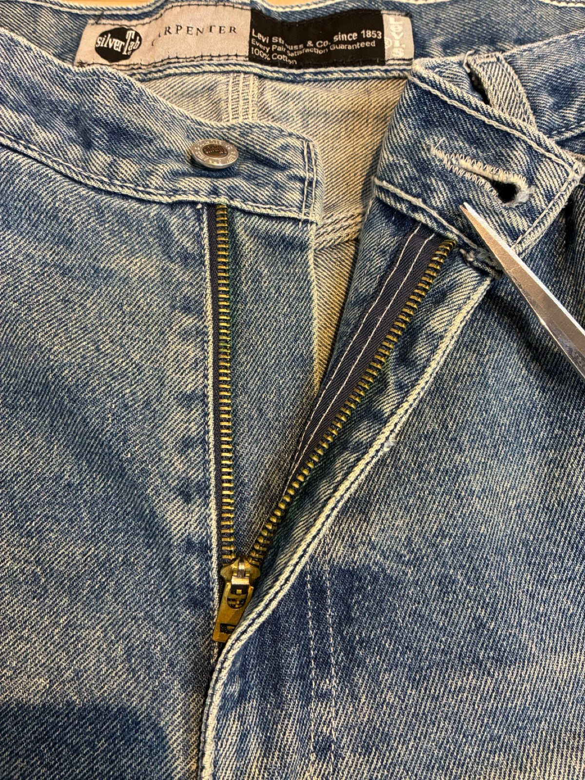 LEVI’S「Silver Tab」復刻　デニムペインターパンツ