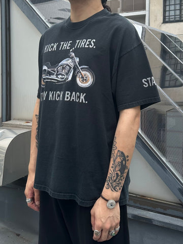 00's HARLEY-DAVIDSON 「Kick The Tires Staff Tee」ハーレーTシャツ
