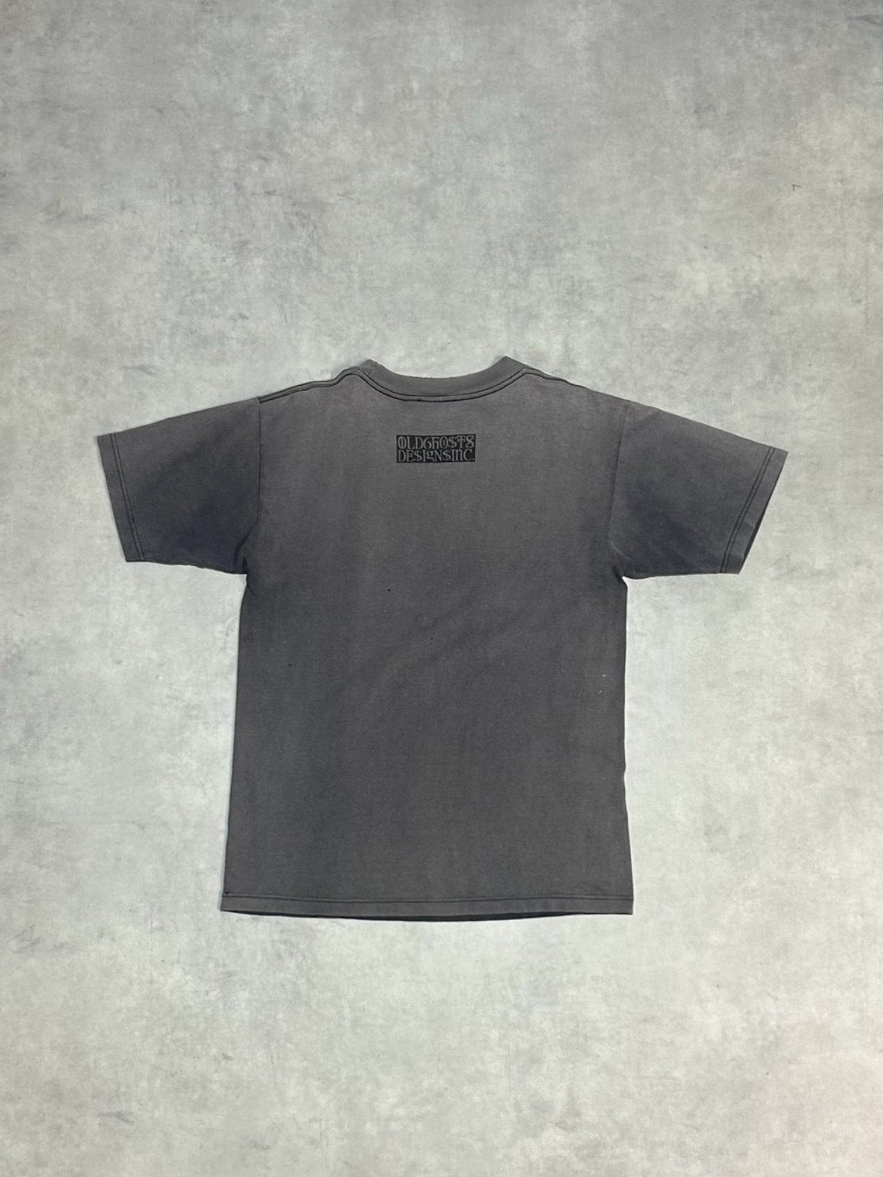 90's OLD GHOSTS「IT TAKES BALLS TO BE YOURSELF」グラフィックTシャツ