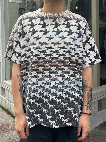 90's M.C.ESCHER「ALL OVER PLINT」USA製 アートＴシャツ