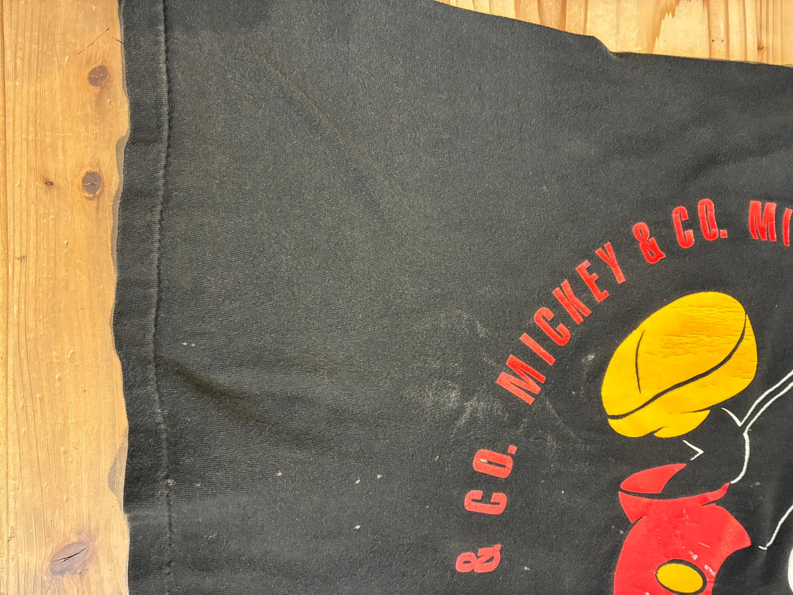 90's DISNEY「Mickey」キャラクターTシャツ