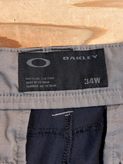 OAKLEY ナイロンショーツ