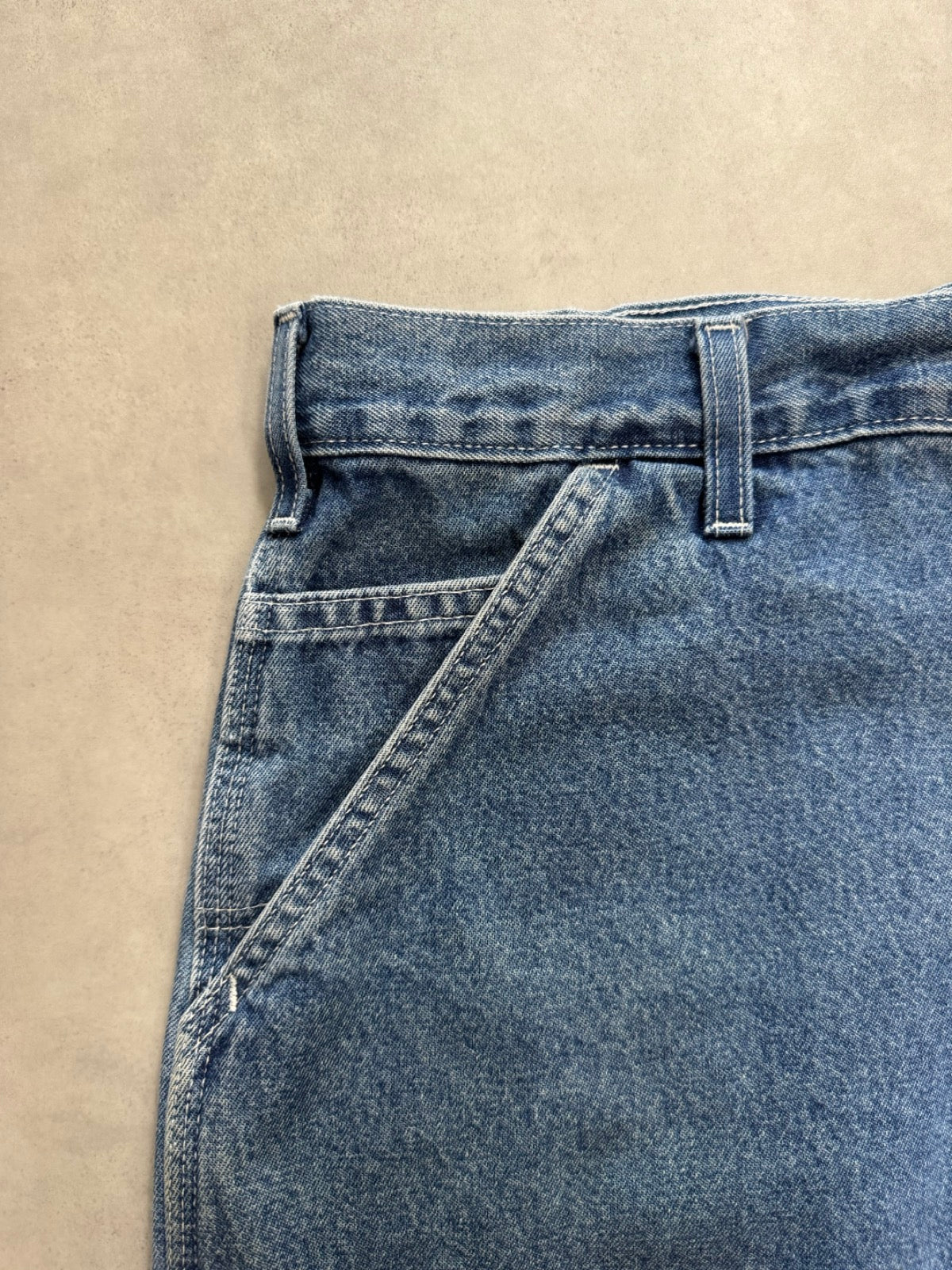 CARHARTT デニムペインターショーツ